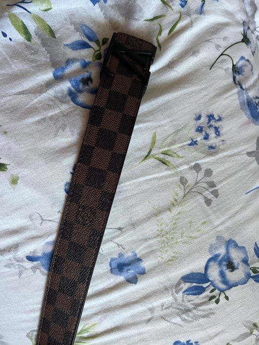 Curea Louis Vuitton Lv
