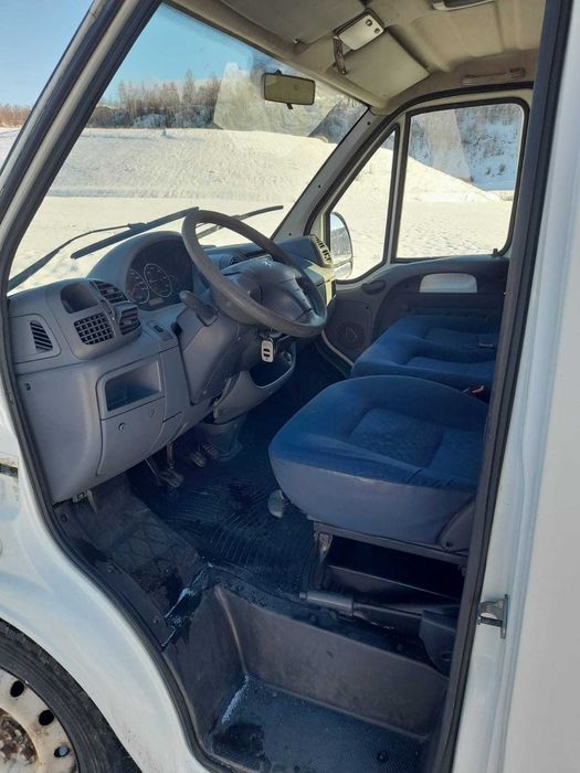 Autoutilitara de vanzare