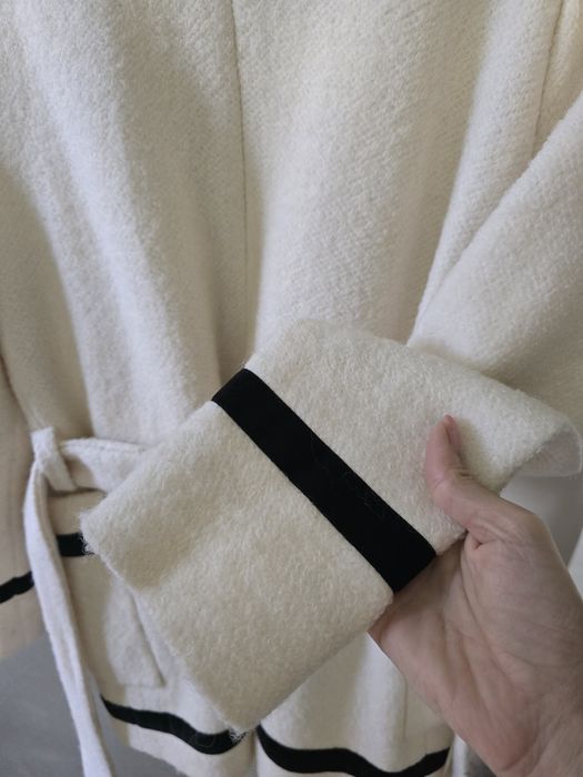 Palton din lână cu catifea neagra, de înaltă calitate, casa de moda