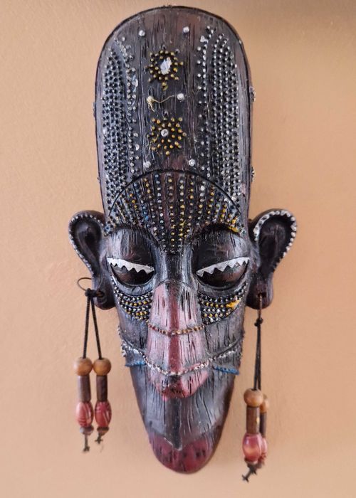 Măști africane autentice