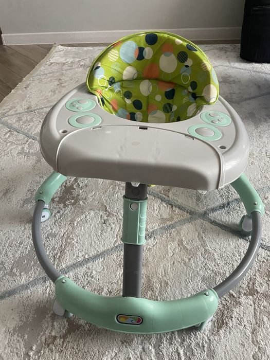 Ходунок для малышей