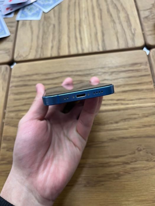Apple 13 mini 256 гб