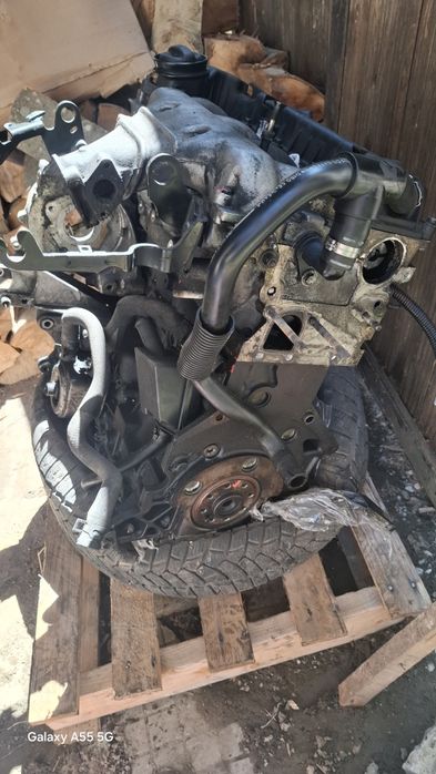 Строен С8 2005година