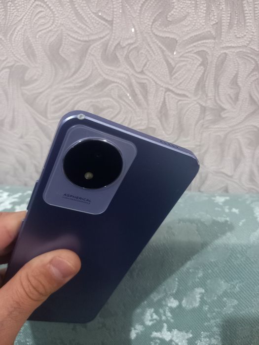 Продам телефон Vivo_Y02