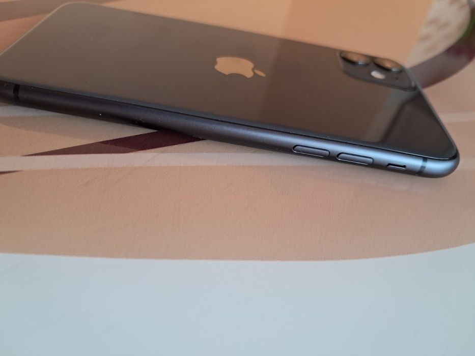Iphone 11 Отличен