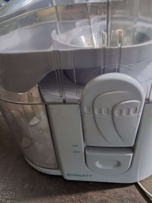 Соковыжималка SC 012.