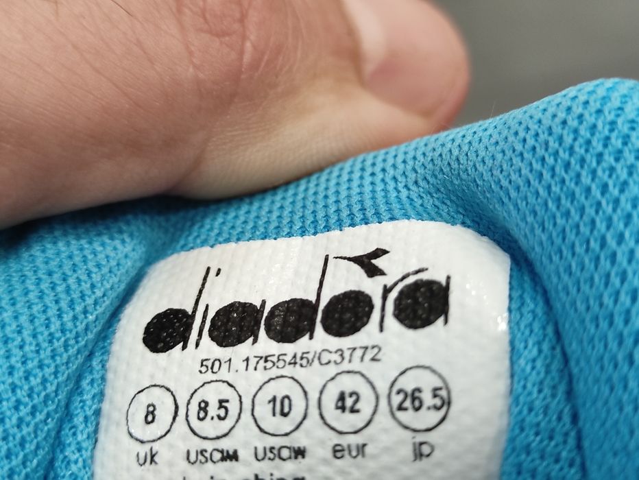 Diadora Whizz Run Fluo / Маратонки / 42