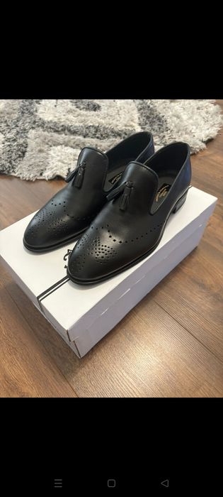 Pantofi eleganți noi  ideali pentru nuntă, botez