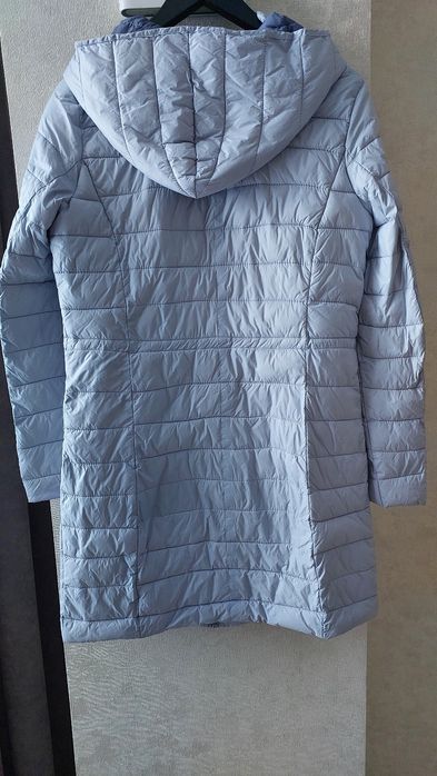 Демисезонная  женская куртка