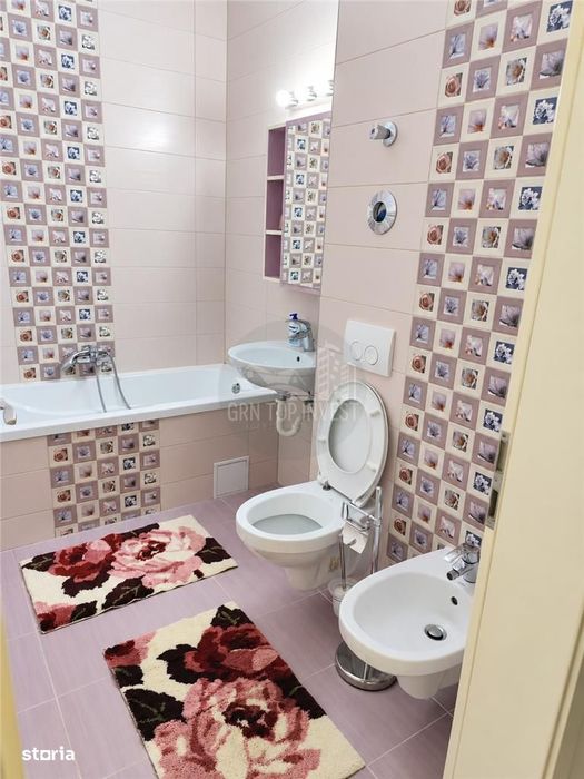 Apartament 2 camere 2 camere loc de parcare zona Doamna Stanca