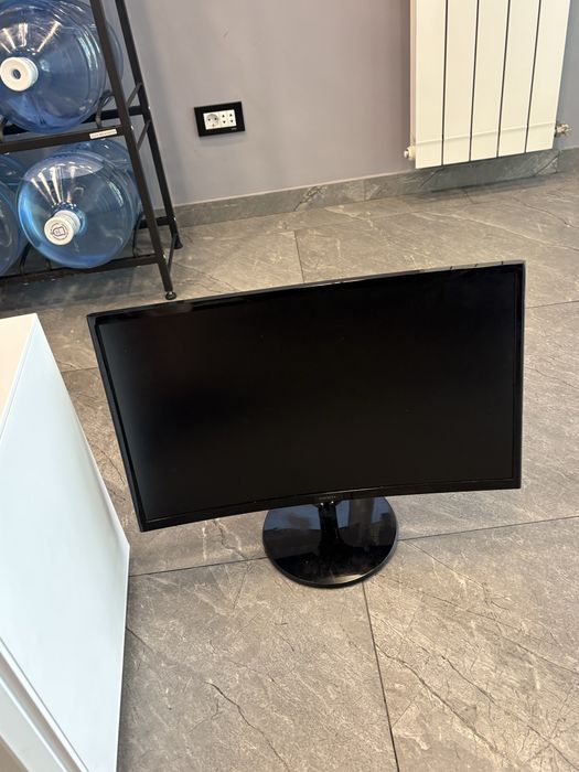 Pc Gaming i3 Gen 14, 32 Gb Ram, ssd+hdd, rx 6600 8gb + 2 Monitoare | AMANET MAXI GRAND