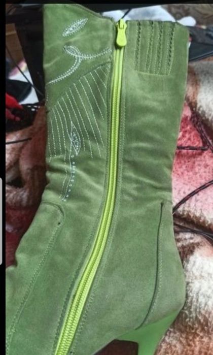 Продам сапоги зимние замшевые