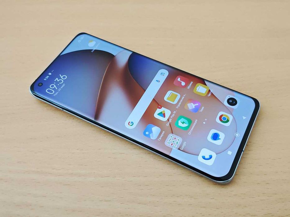 Xiaomi Mi 11, 8гб, 256гб, 6,81инча Amoled, 108мп камера, 4600mah