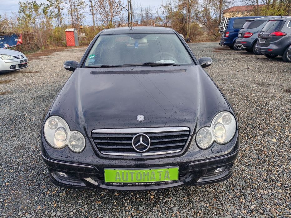 Mercedes Benz C 180 1.8 benzina 2007 cash sau rate