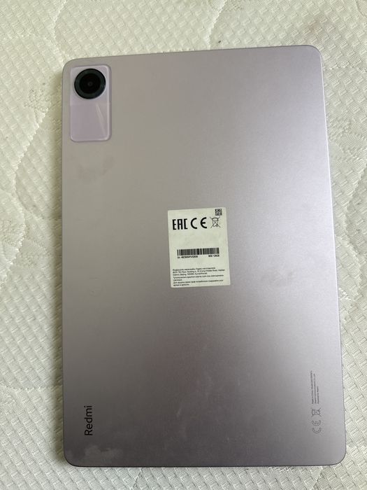 Планшет Redmi Pad SE
