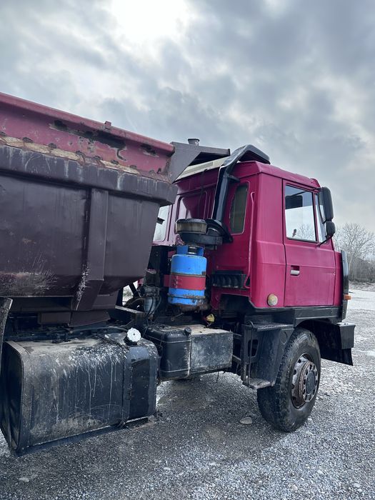 Прадаётся татра 815