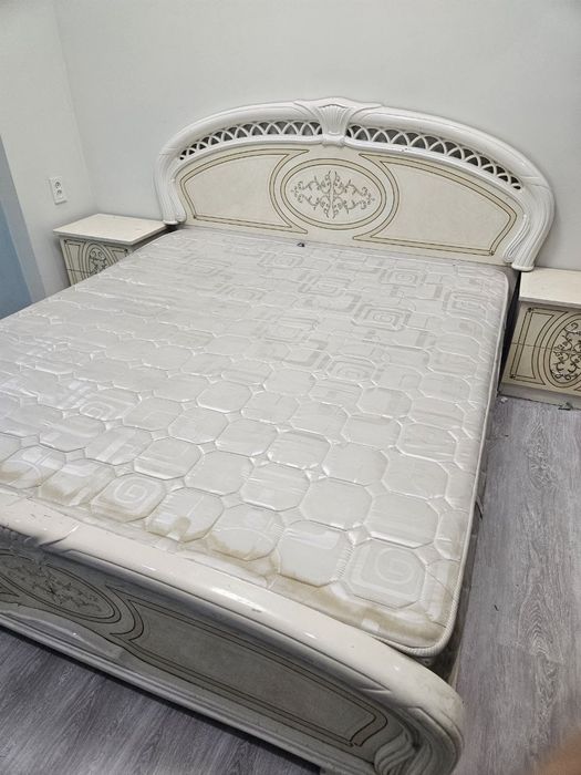 Продам кровать для спалнии