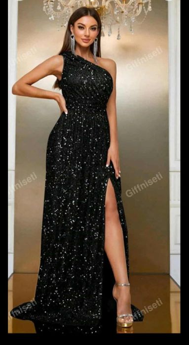 ЯДълга рокля с пайети