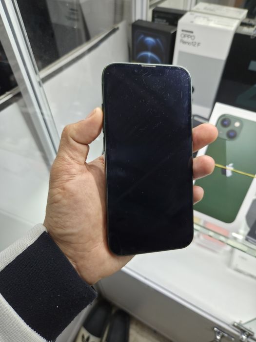 Iphone 13,13,12 128 gb