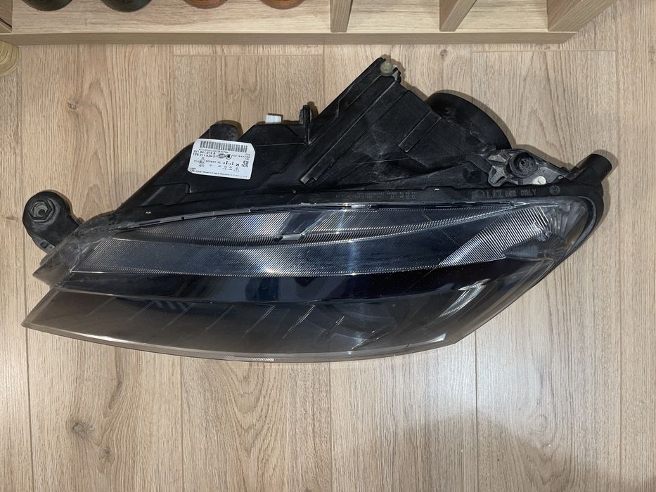 Vand far Skoda Superb 3 bixenon