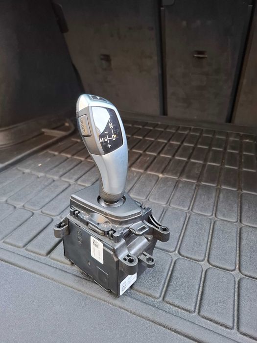 Джойстик/Селектор - BMW F30/F34 2.0D - 190 к.с. 2017г. facelift