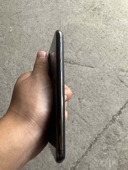 Iphon X holati ideal chaqa chuqalari yo karopka dakumenti full 180000
