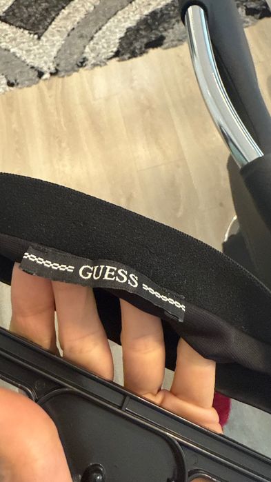 Дамска пола Guess