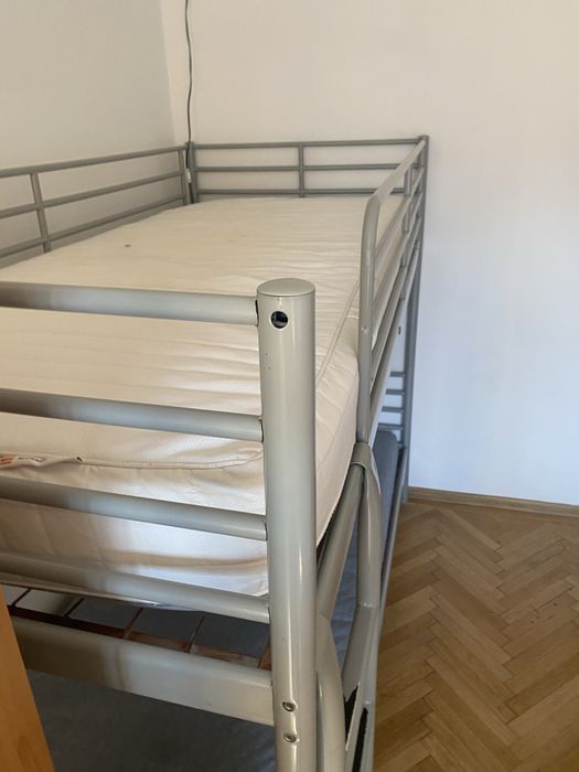 Pat metalic supraetajat ikea