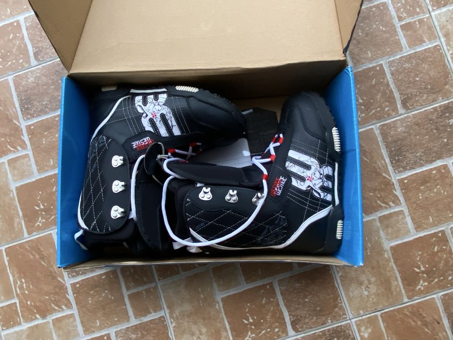 Placa snowboard Westige cu legaturi si boots marimea 39