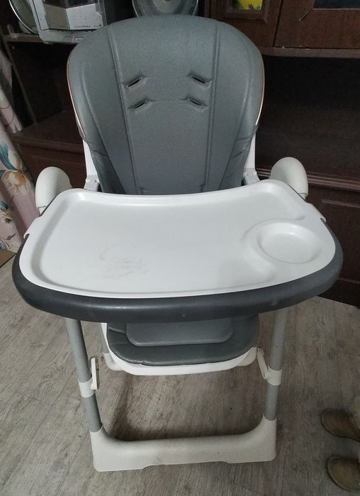 Детский стульчик, в хорошем состояний.