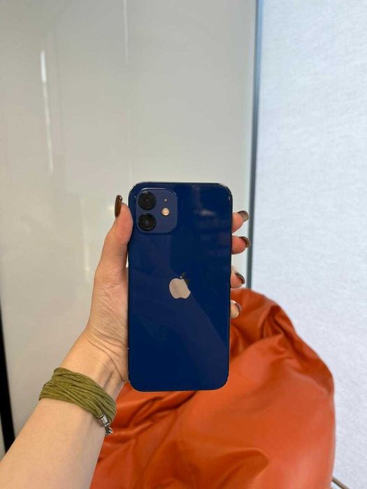 Продам Iphone  12 128 gb