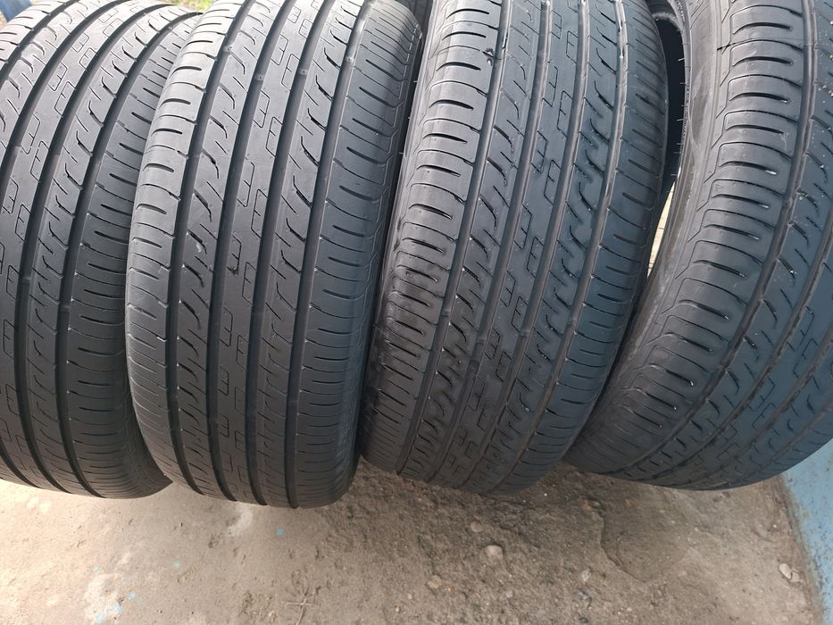 Продам шины 235/50/19 гити