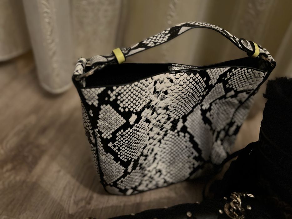 Чанти,обувки,апрески