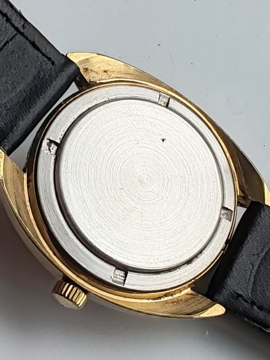 Ceas Poljot Calendar Mecanic Placat cu aur 36 mm Funcționează excelent