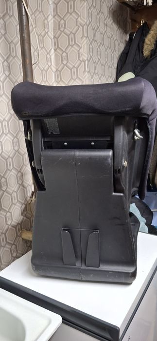 Срочно продам автокресло