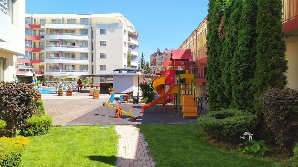 Продава се Едностаен апартамент в к.к. Слънчев бряг - 52 кв.м за 638 €/кв.м - Снимка #1