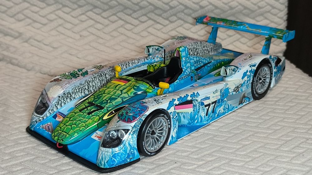 метална количка Audi R8 Crocodile , мащаб 1:18