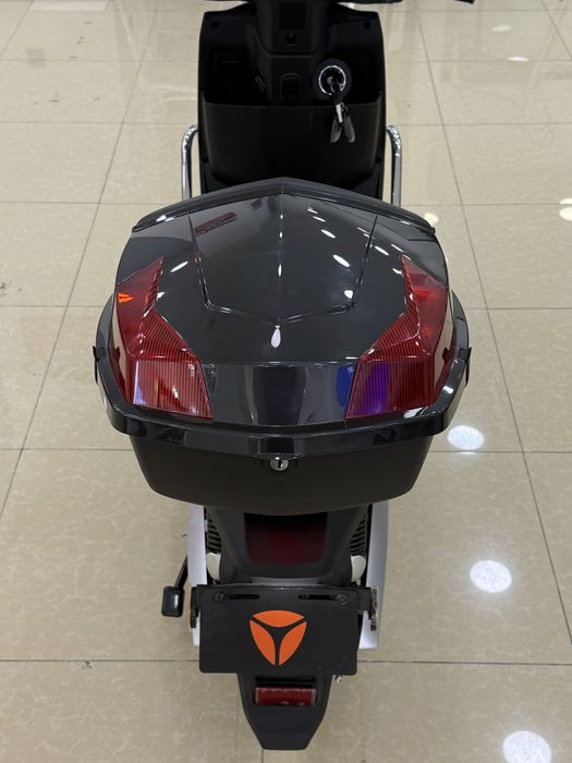 Yadea T5 modeli sotiladi