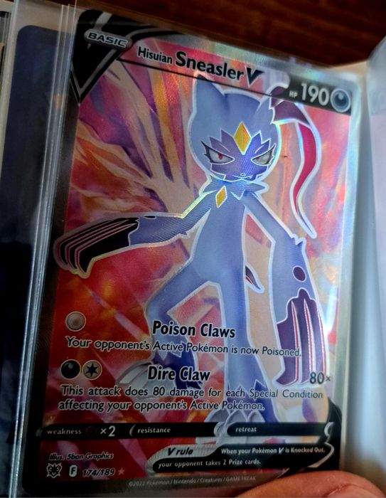Vând lot Pokémon TCG format din 5 mini albume cu cărți Pokémon.