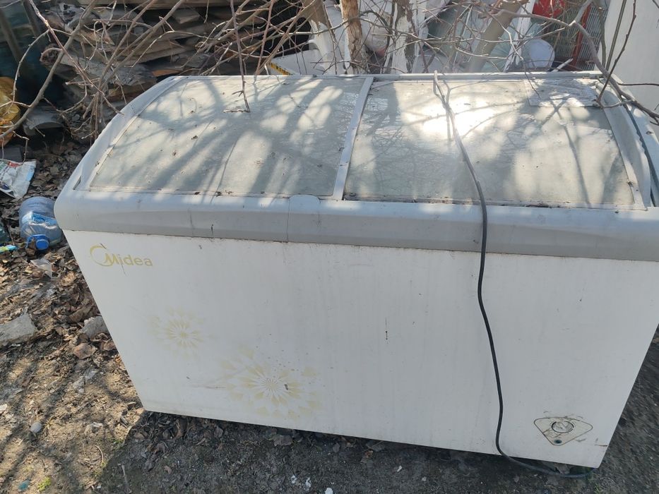 продам холодильник