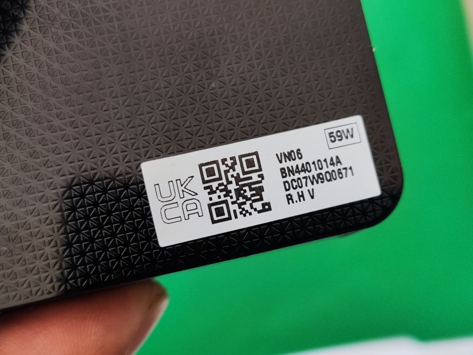 Оригинално зарядно за телевизор samsung