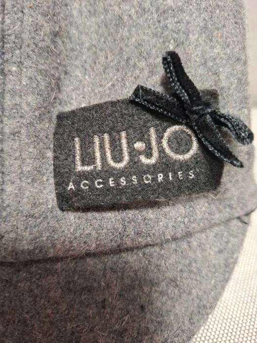 Шапки LIU•JO, H&M