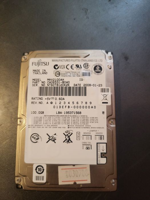 Жёсткий диск на ноутбук IDE 100 гб