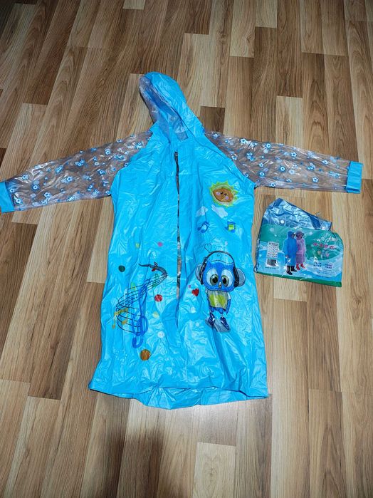 Pelerina ploaie baiat 10-12 ani