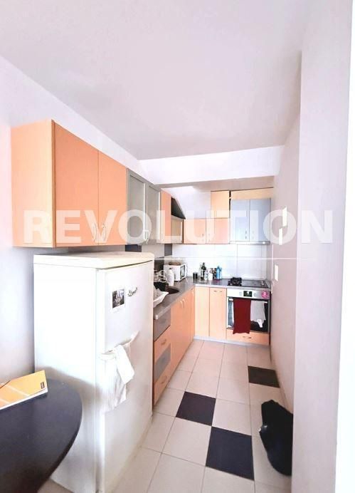 Дава се под наем Двустаен апартамент в Варна, Окръжна болница - 60 кв.м за 448.8 € - Снимка #3