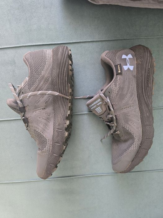 Кроссовки Under Armour