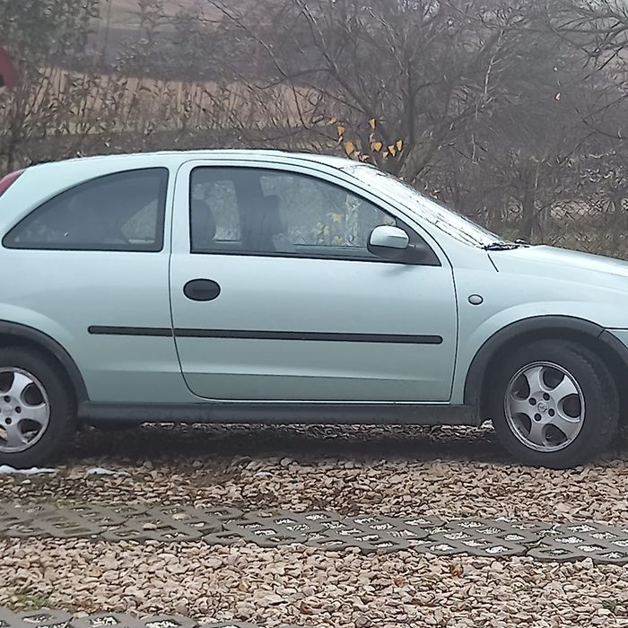 Opel  corsa  C  (cutie automata)