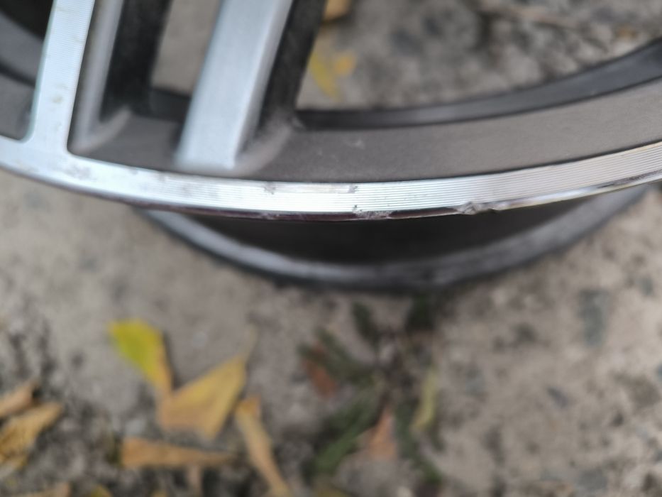 Продам титановые диски диаметром R17.