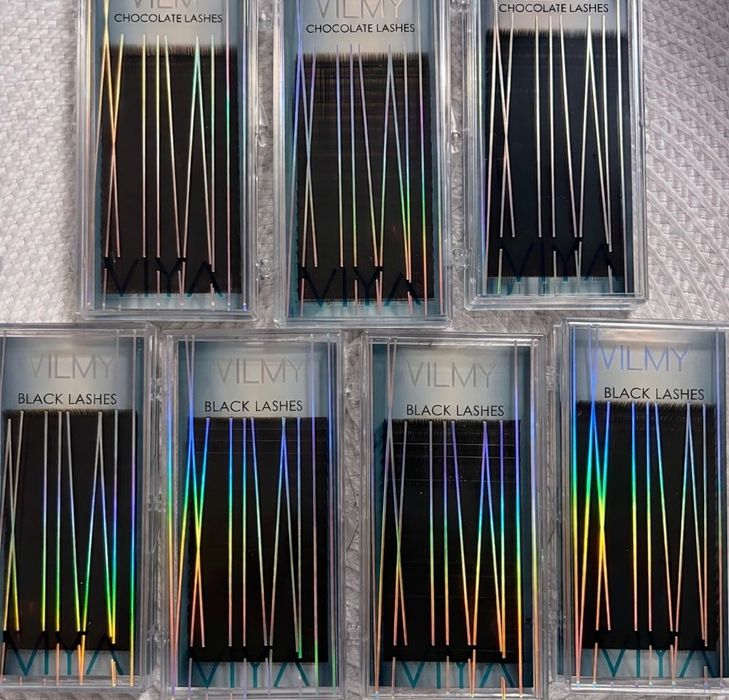 Материали за миглопластика – мигли, пинсети, четки, консумативи