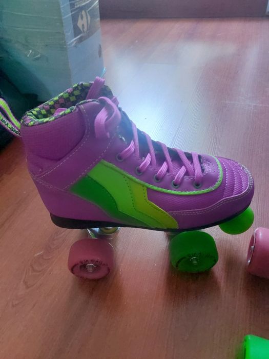 Role fete, stare f buna